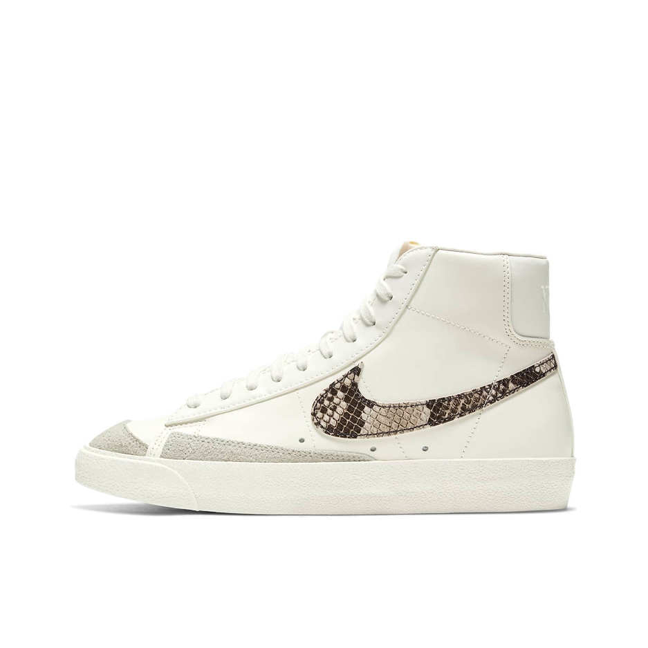 推荐商品：Nike Blazer 板鞋 经典复古防滑舒适百搭 蛇纹/白色/灰色