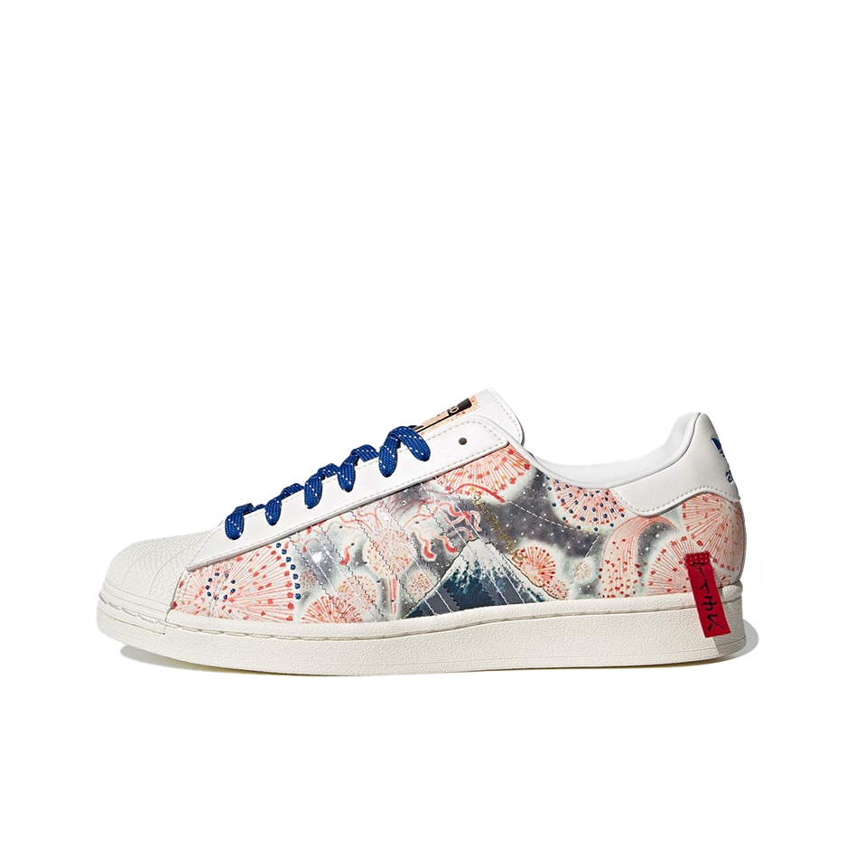 推荐商品：【宋雨琦同款】 adidas Originals Superstar 板鞋 轻便贝壳头薄底舒适百搭耐磨复古 Atmos联名/日本浮世绘