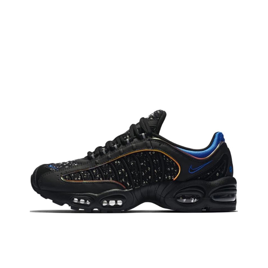 推荐商品：Nike Air Max Tailwind 4 跑鞋 防滑耐磨轻便透气舒适减震复古潮流织物支撑合成革回弹拼接 Thaiwind Black Cobalt Supreme联名/黑色