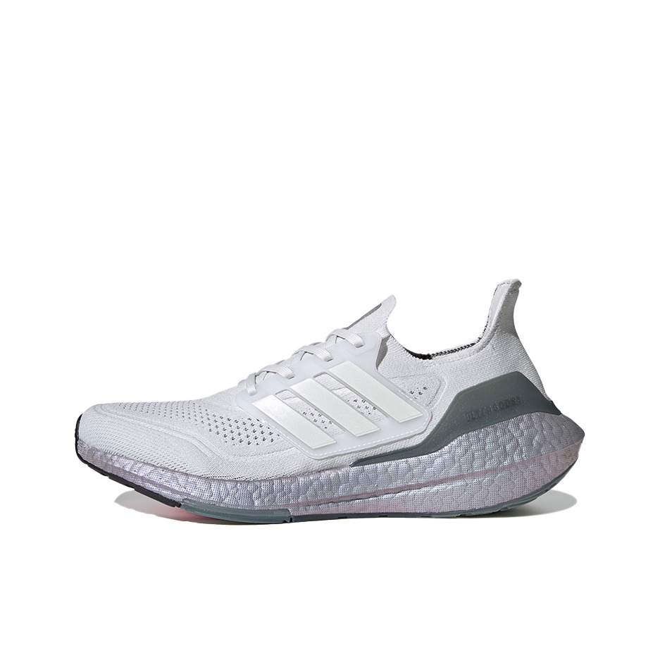 推荐商品：adidas UltraBoost 21 跑鞋 经典透气缓震织物防滑支撑防水马拉松抗扭转回弹圆头 灰色/白色/棕蓝色