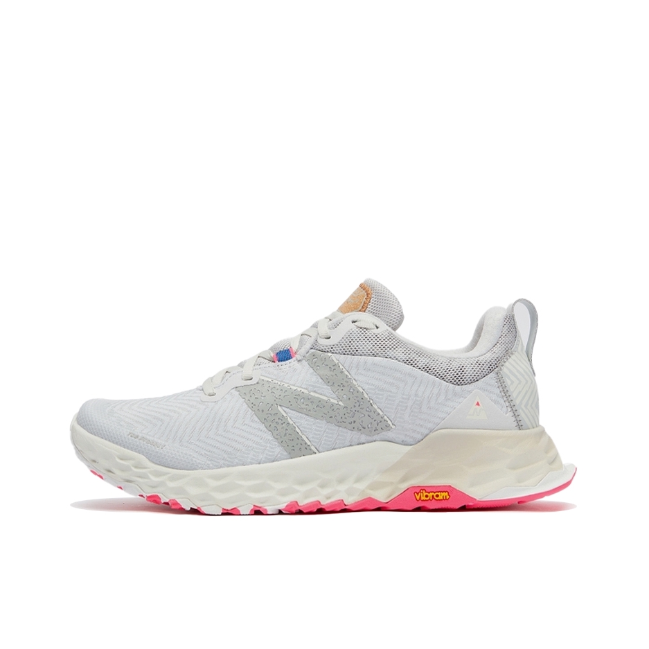 推荐商品：New Balance Trail Hierro 跑鞋 缓震耐磨马拉松合成革防水织物 V6/灰白