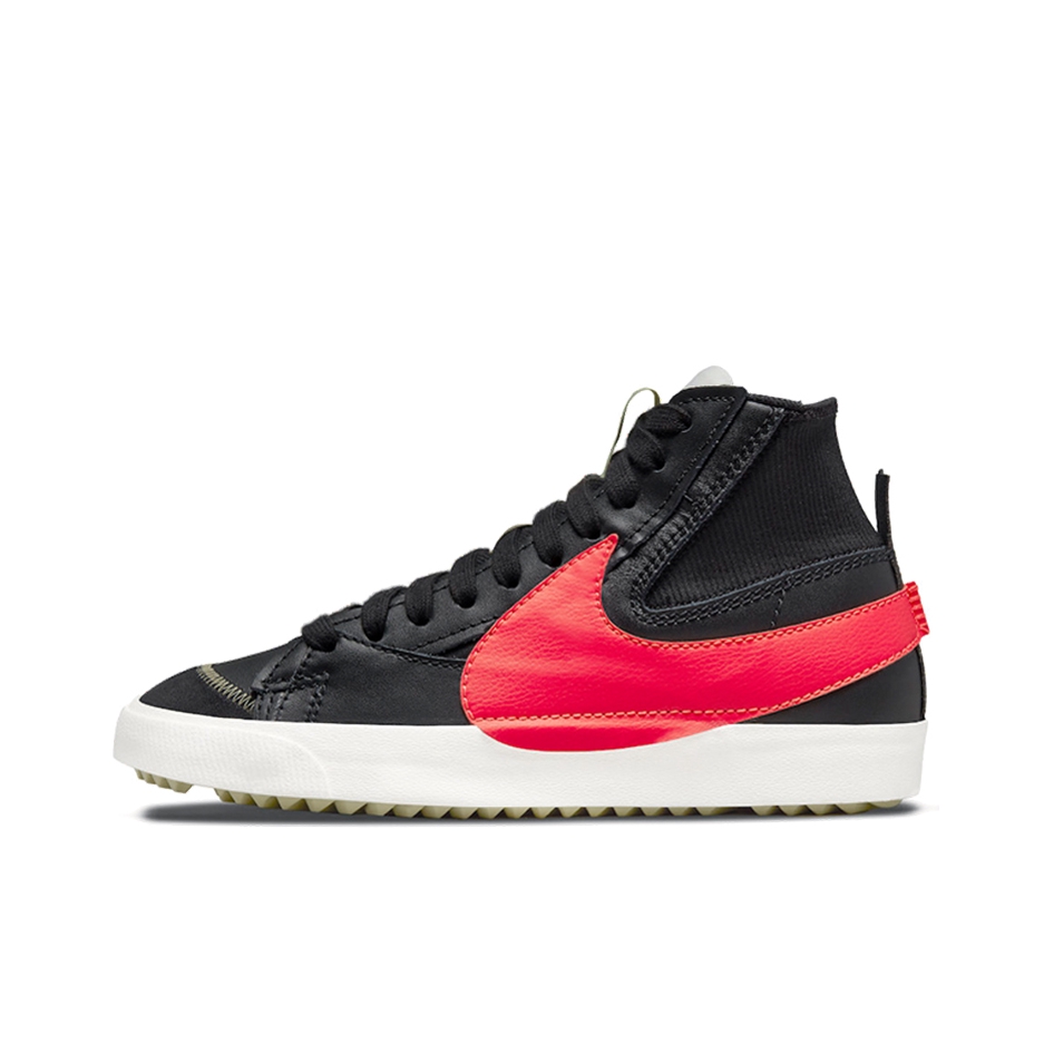 推荐商品：Nike Blazer 板鞋 经典复古防滑舒适百搭 中帮/黑色/深红