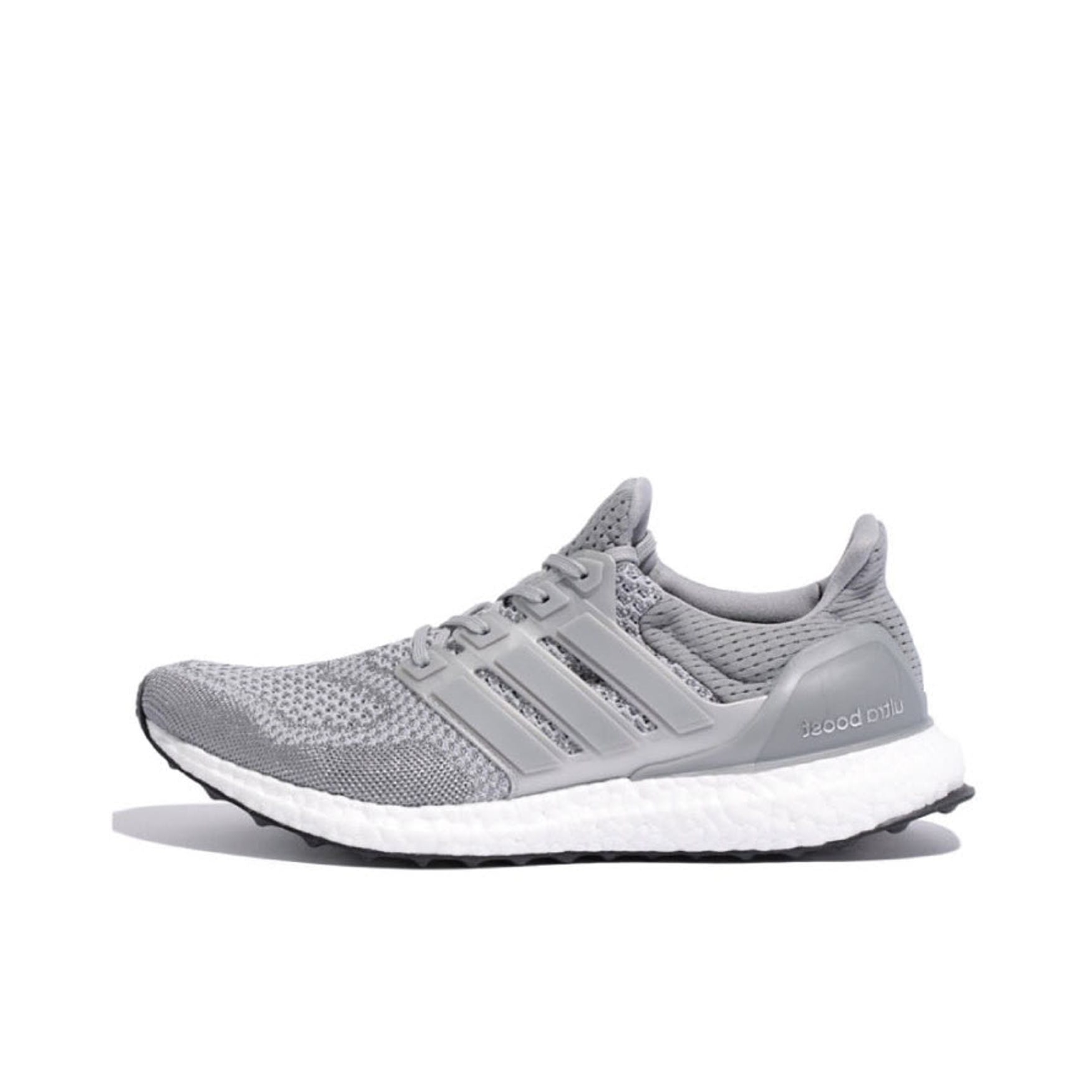 推荐商品：adidas Ultraboost 跑鞋 透气防滑耐磨缓震轻便休闲运动支撑织物减震防水抗扭转圆头 Silver Metallic 冰灰