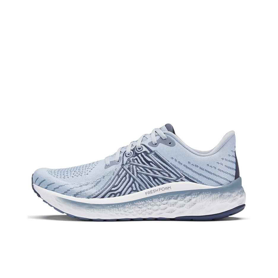 推荐商品：New Balance Fresh Foam Vongo 跑鞋 缓震回弹防滑耐磨透气织物轻便运动舒适 V5/灰蓝