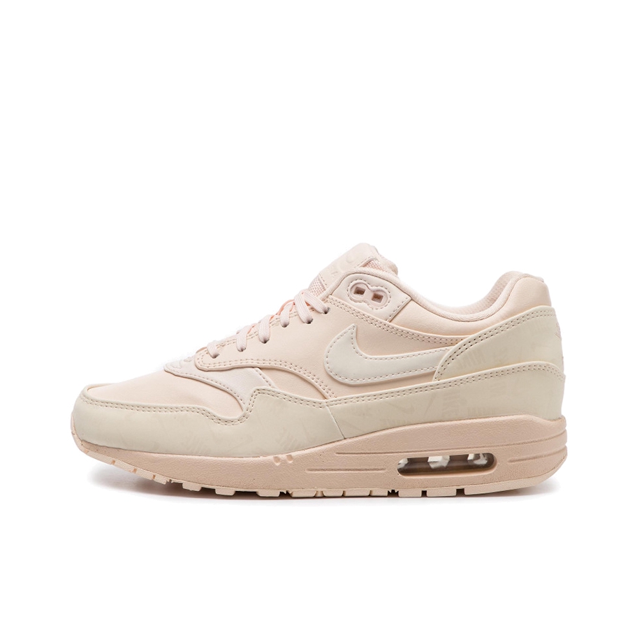 推荐商品：Nike Air Max 1 跑鞋 气垫缓震透气轻便复古运动舒适百搭潮流耐磨低帮训练防滑冬季支撑马拉松防水抓地圆头耐穿 Guava Ice 灰粉色