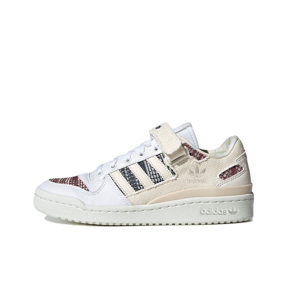 推荐商品：adidas Originals Forum 板鞋 轻便复古防滑时尚魔术贴篮球风薄底包裹性 米色