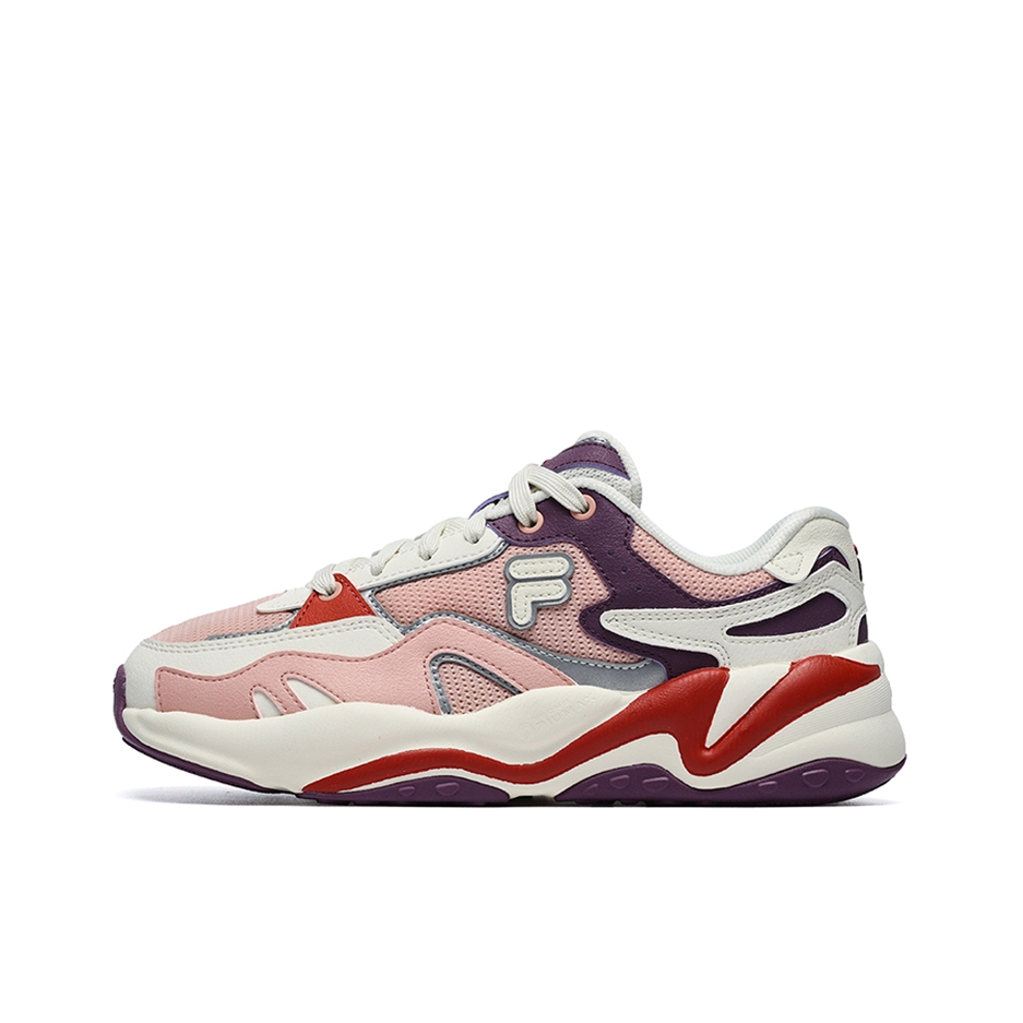 推荐商品：FILA/斐乐 Flash 复古潮流 减震 防滑 耐磨 网面透气 织物 合成革 跑鞋 T12M321101F 香草冰/浅腮红