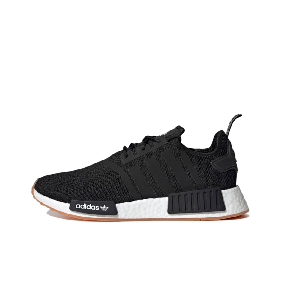 推荐商品：adidas Originals NMD R1 BOOST 织物 轻便透气 缓震 低帮 运动休闲鞋 黑色/生胶底