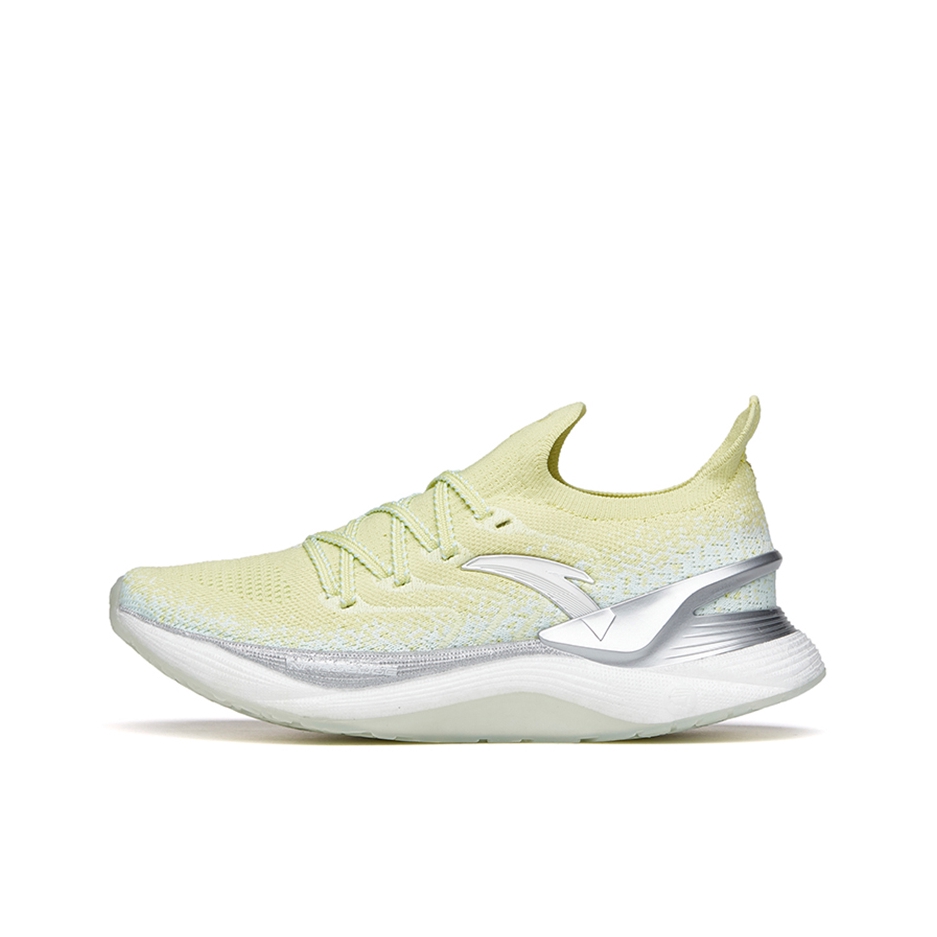 推荐商品：安踏 创2.0 Pro 跑鞋 氮科技减震透气防滑耐磨包裹性训练抓地回弹 女款/荧光淡绿/冰粉蓝/象牙白