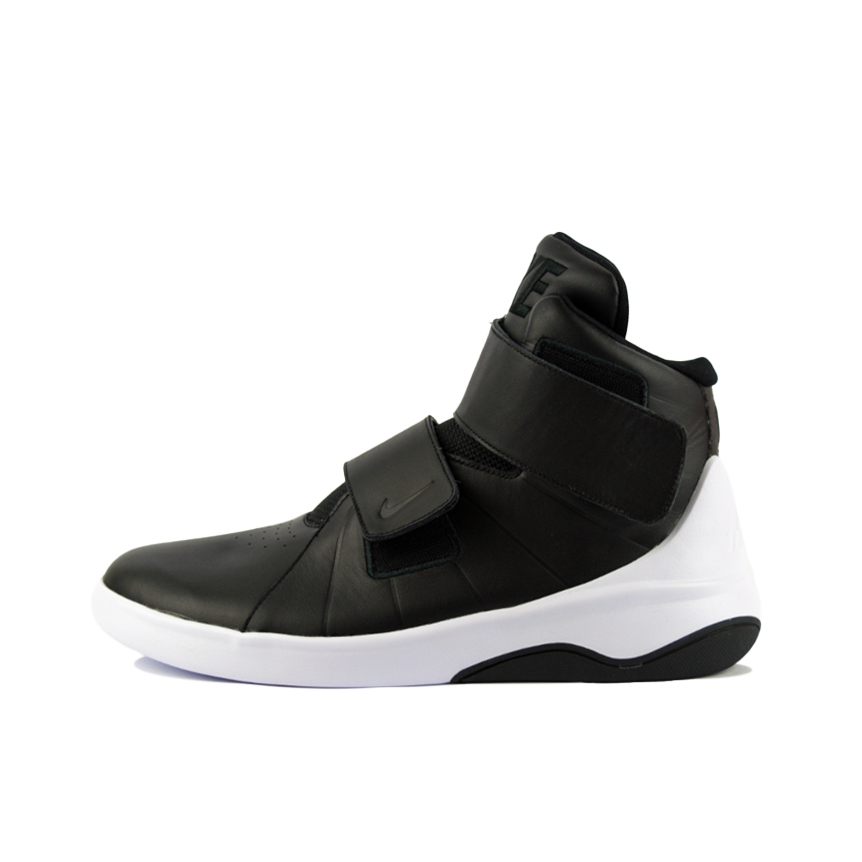 推荐商品：Nike Marxman 潮流 运动休闲鞋 Black White 藏蓝