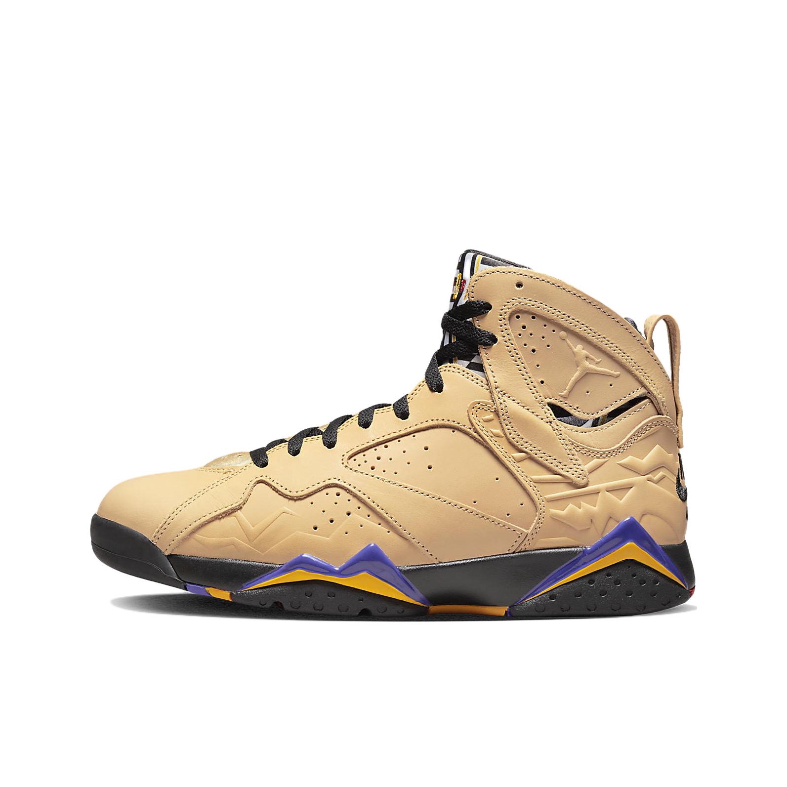 推荐商品：Air Jordan 7 运动休闲鞋 时尚防滑耐磨复古支撑合成革网布潮流 土黄色