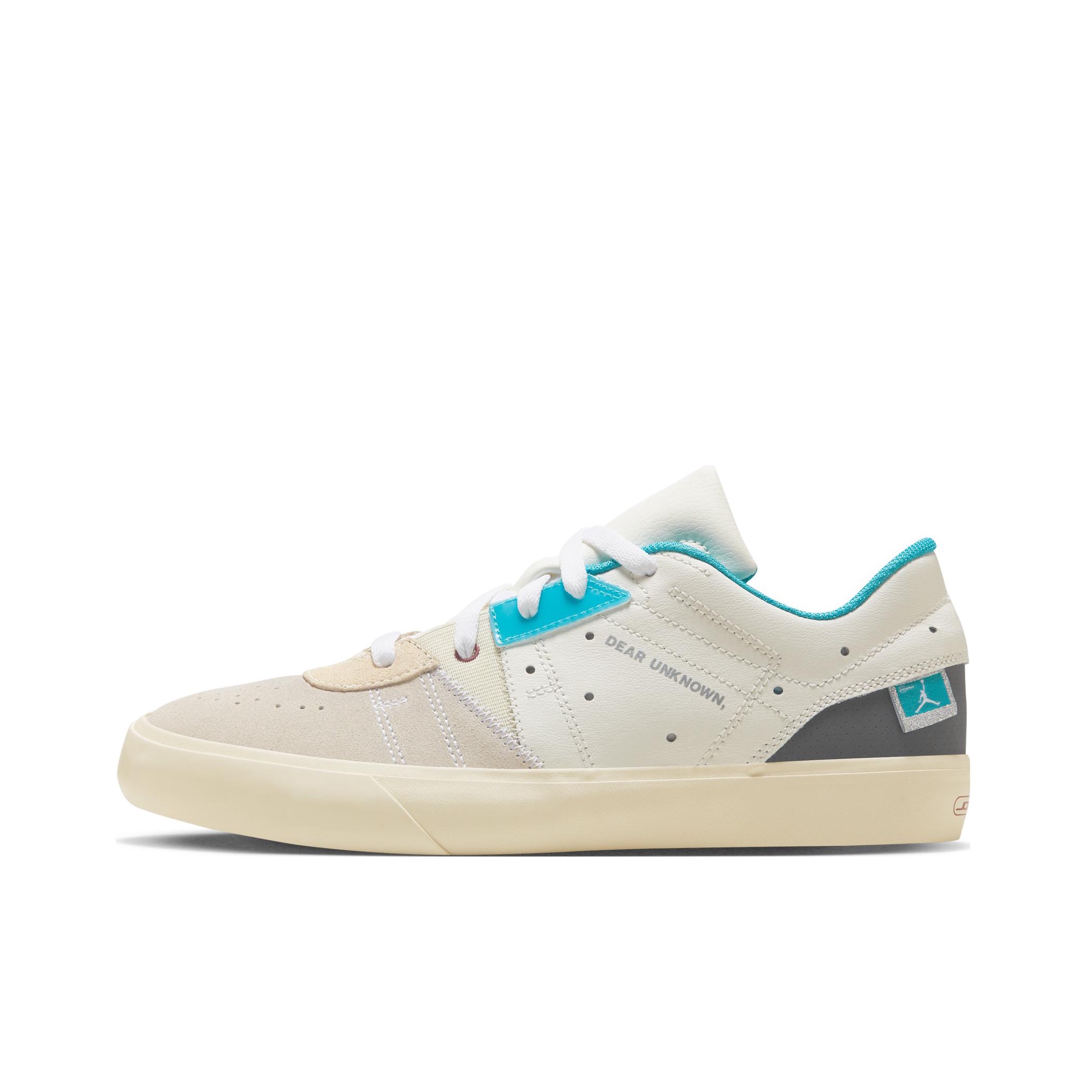 推荐商品：Jordan Series .07 潮流复古 耐磨 板鞋 椰奶色/烟灰/贝塔蓝