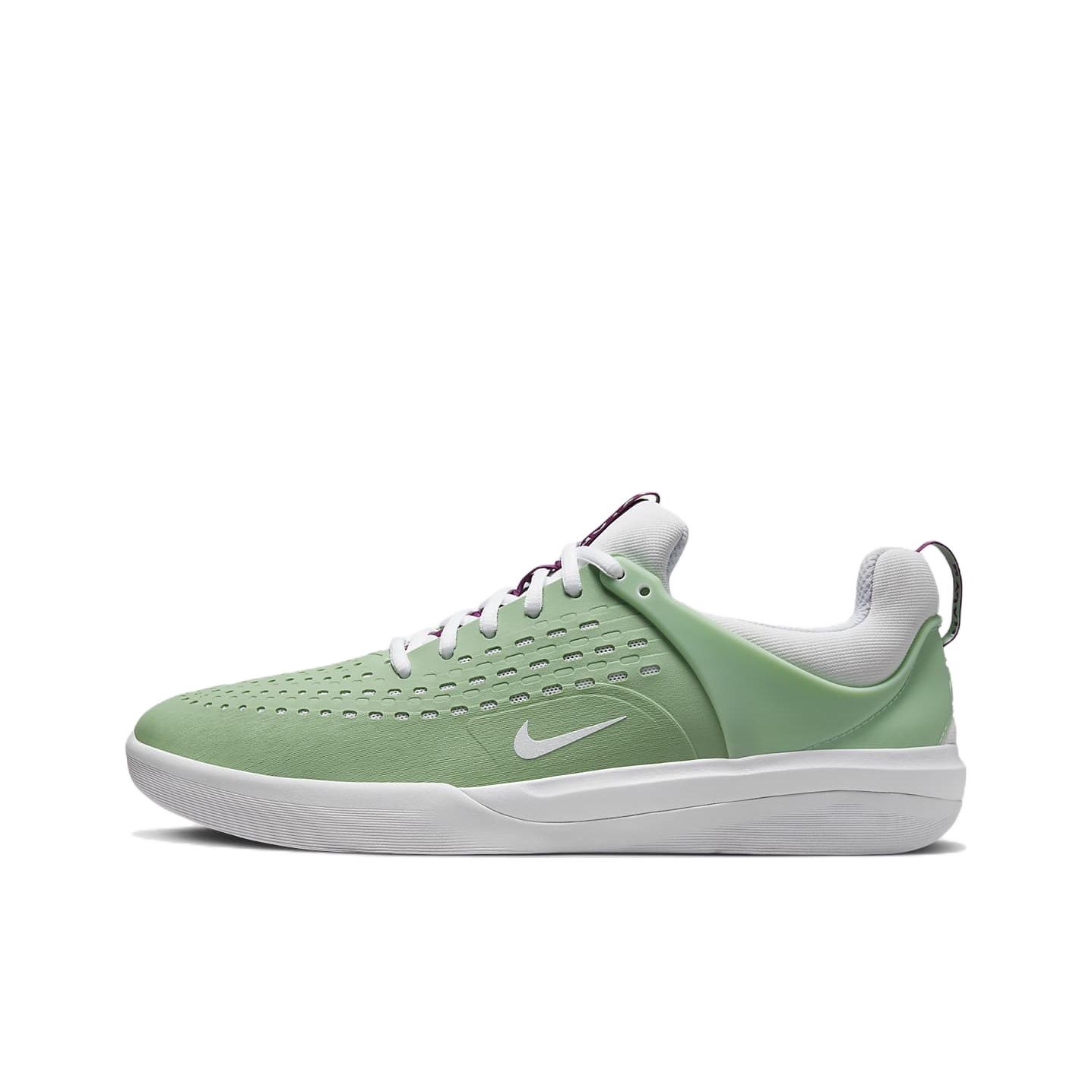 推荐商品：Nike SB Nyjah 3 运动休闲鞋 时尚复古百搭透气轻便舒适防滑减震耐磨 绿色