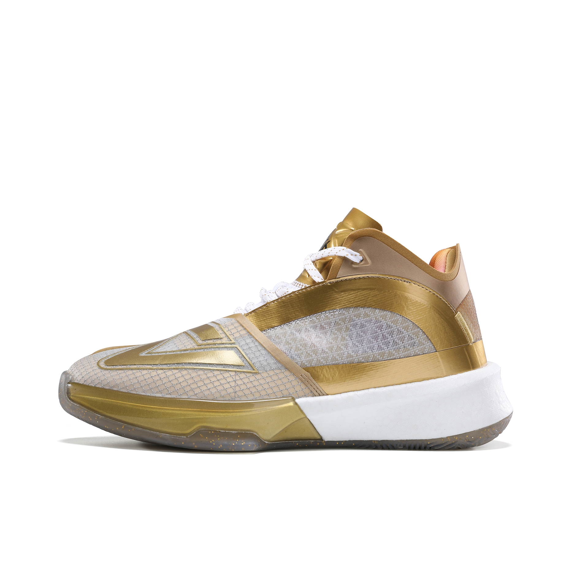 推荐商品：匹克 澎湃大三角1.0 缓震回弹 包裹性 超轻透气 防滑耐磨 实战 合成革 支撑 篮球鞋 金字塔