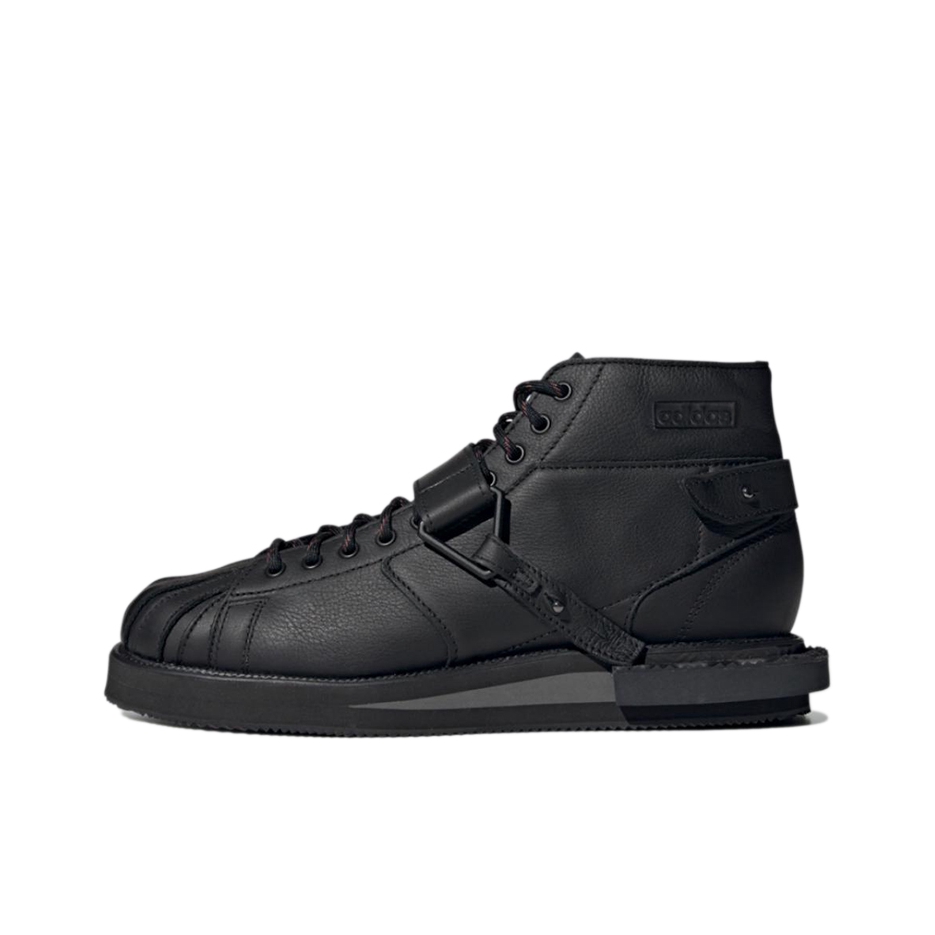 推荐商品：【宋雨琦同款】 adidas Originals Superstar 板鞋 轻便贝壳头薄底舒适百搭耐磨复古 黑色/纯色