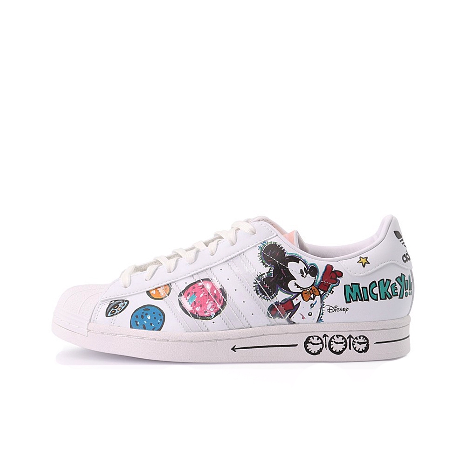 推荐商品：【宋雨琦同款】 adidas Originals Superstar 板鞋 轻便贝壳头薄底舒适百搭耐磨复古 迪士尼联名/白色/粉色/蓝色