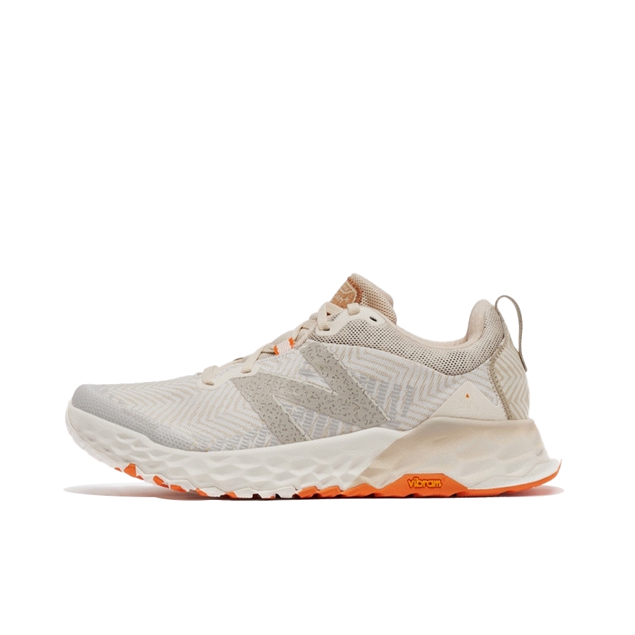 推荐商品：New Balance Trail Hierro 跑鞋 缓震耐磨马拉松合成革防水织物 V6/米白