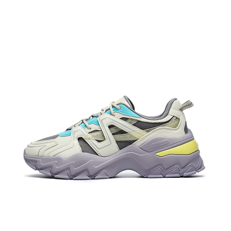 推荐商品：FILA/斐乐  Aurora 欧若拉  减震耐磨 厚底增高 复古时尚 潮流休闲  老爹鞋 神秘灰/白芦笋