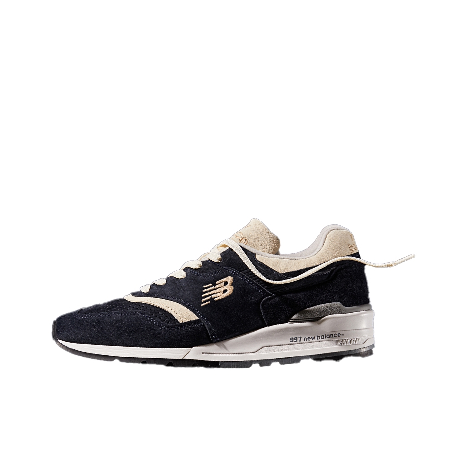 推荐商品：New Balance 997 时尚复古 防滑耐磨 透气舒适 运动休闲鞋 黑色/米白/灰色