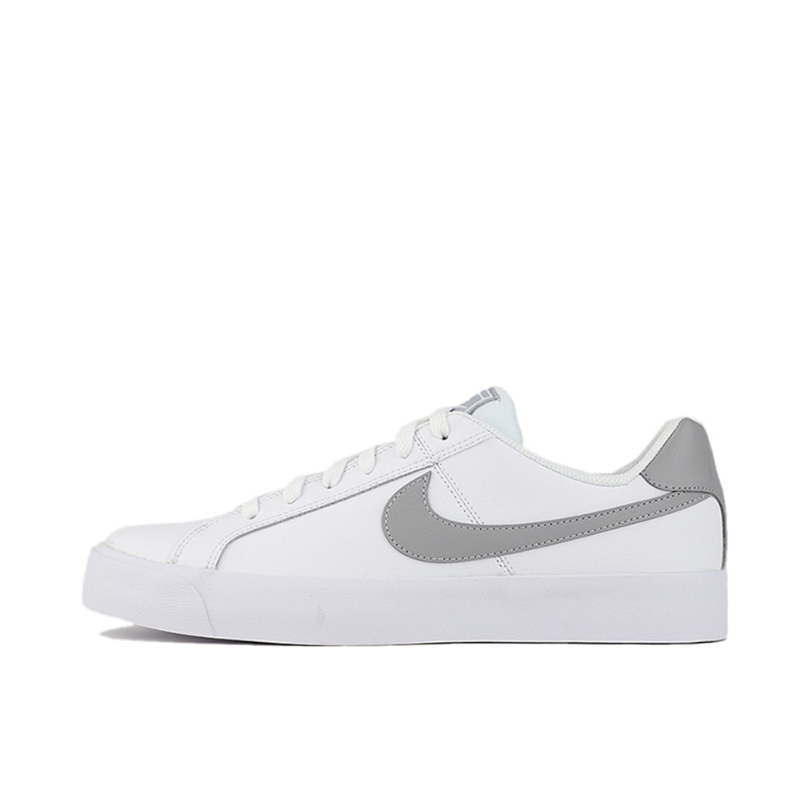 推荐商品：Nike Court Royale 板鞋 轻便防滑耐磨复古透气运动休闲低帮 White/Grey 男款/低帮/白色/银色