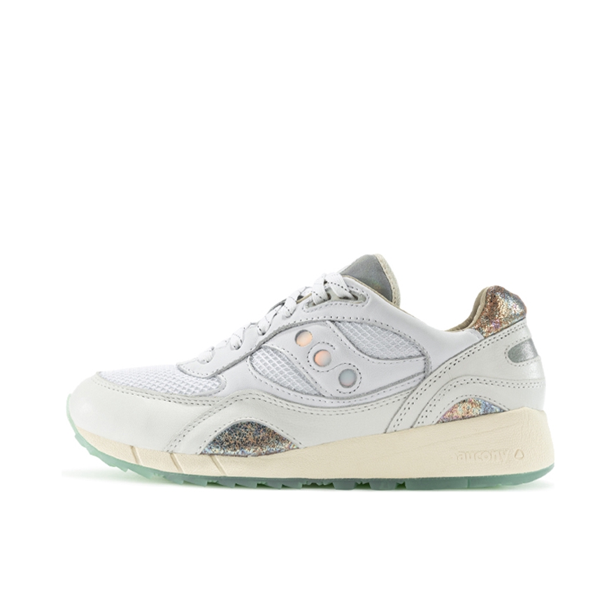 推荐商品：Saucony/索康尼 Shadow 6000 经典复古 防滑耐磨 舒适休闲 透气 防水 织物 运动 跑鞋 浅灰