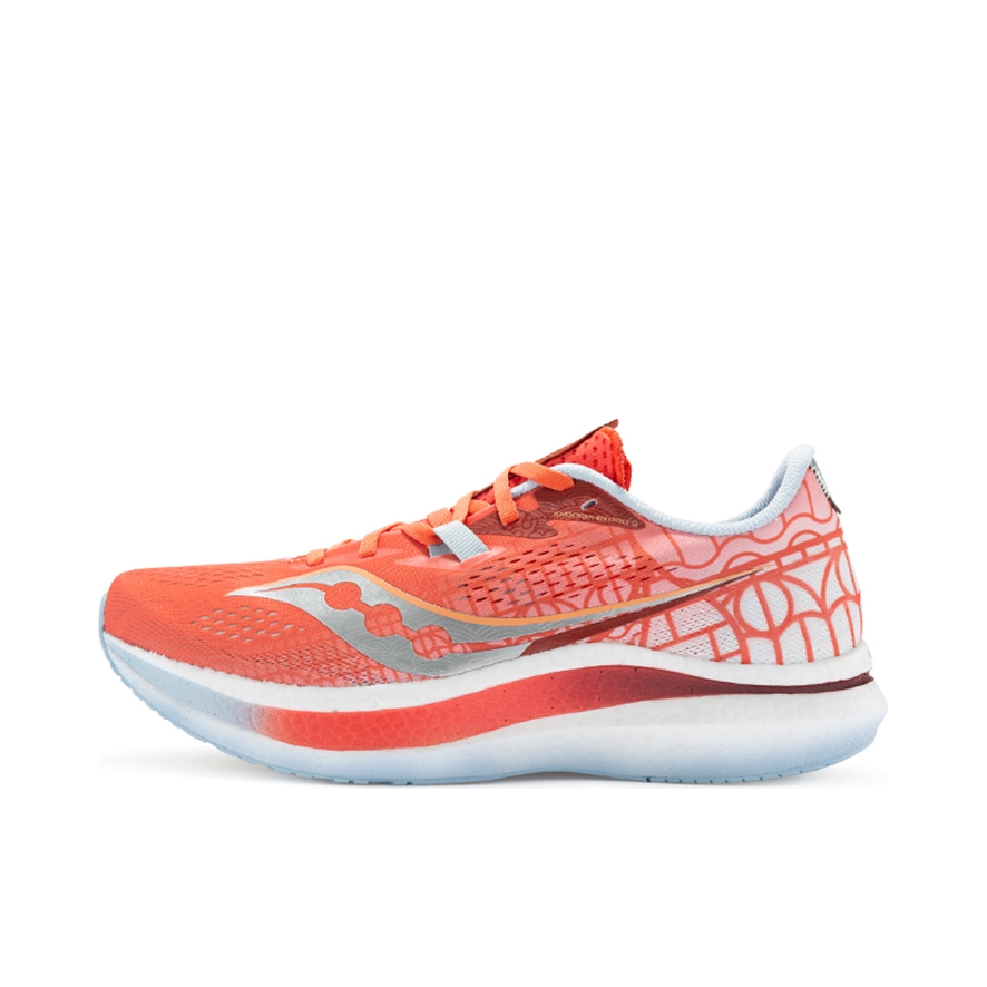 推荐商品：Saucony/索康尼 Endorphin Pro 啡鹏 2 竞速碳板 防滑耐磨 圆头 透气 防水 缓震回弹 跑鞋 厦门限定/珊瑚红兰