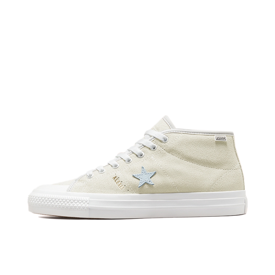 推荐商品：Converse/匡威 One Star Pro 翻毛皮 潮流复古 舒适 耐磨 防滑 板鞋 米棕