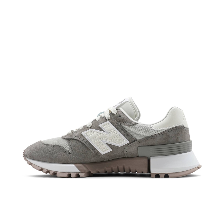 推荐商品：New Balance 1300 JP 跑鞋 合成革减震回弹防滑耐磨舒适百搭低帮 KITH联名/灰咖
