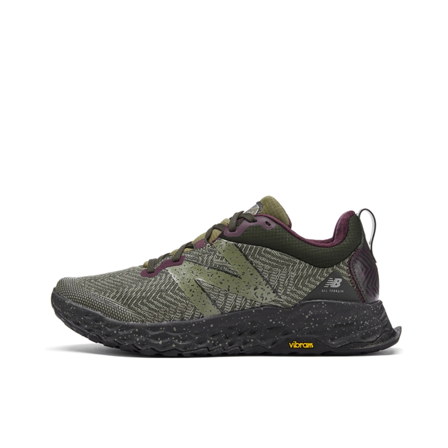 推荐商品：New Balance Fresh Foam Hierro 跑鞋 减震回弹防滑耐磨透气防水织物复古越野户外轻便舒适 Eastlogue联名/军绿色