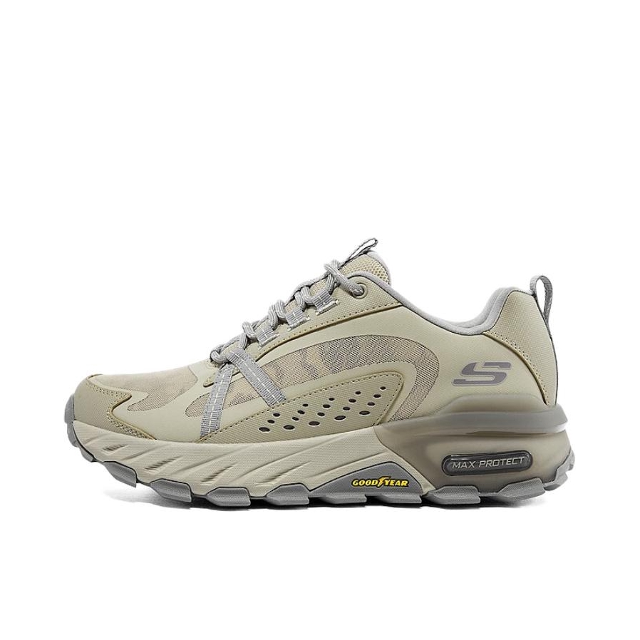 推荐商品：Skechers/斯凯奇 Max Protect 时尚 百搭 复古 缓震 防滑 耐磨 舒适透气 增高 厚底 运动 跑鞋 褐色/炭灰
