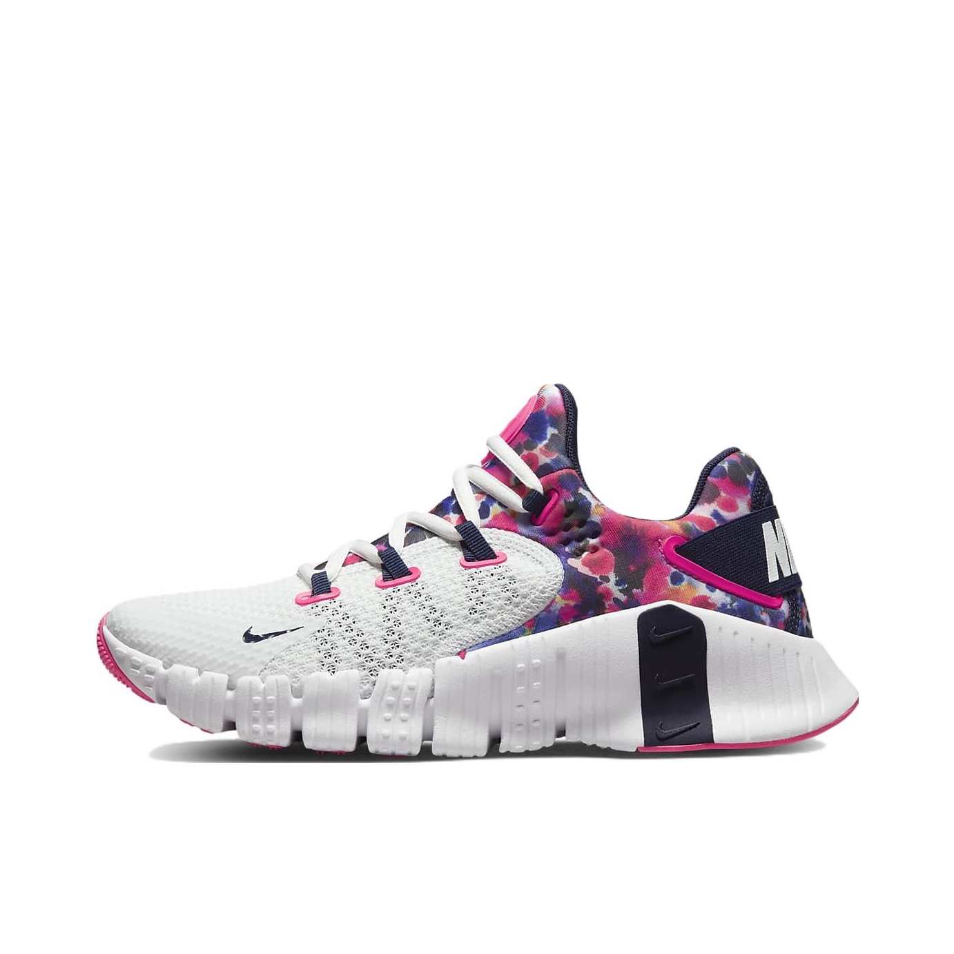 推荐商品：Nike Free Metcon 4 减震回弹 轻便透气 休闲复古 耐磨防滑 综合 训练鞋 山峰白/黑蓝/透明粉