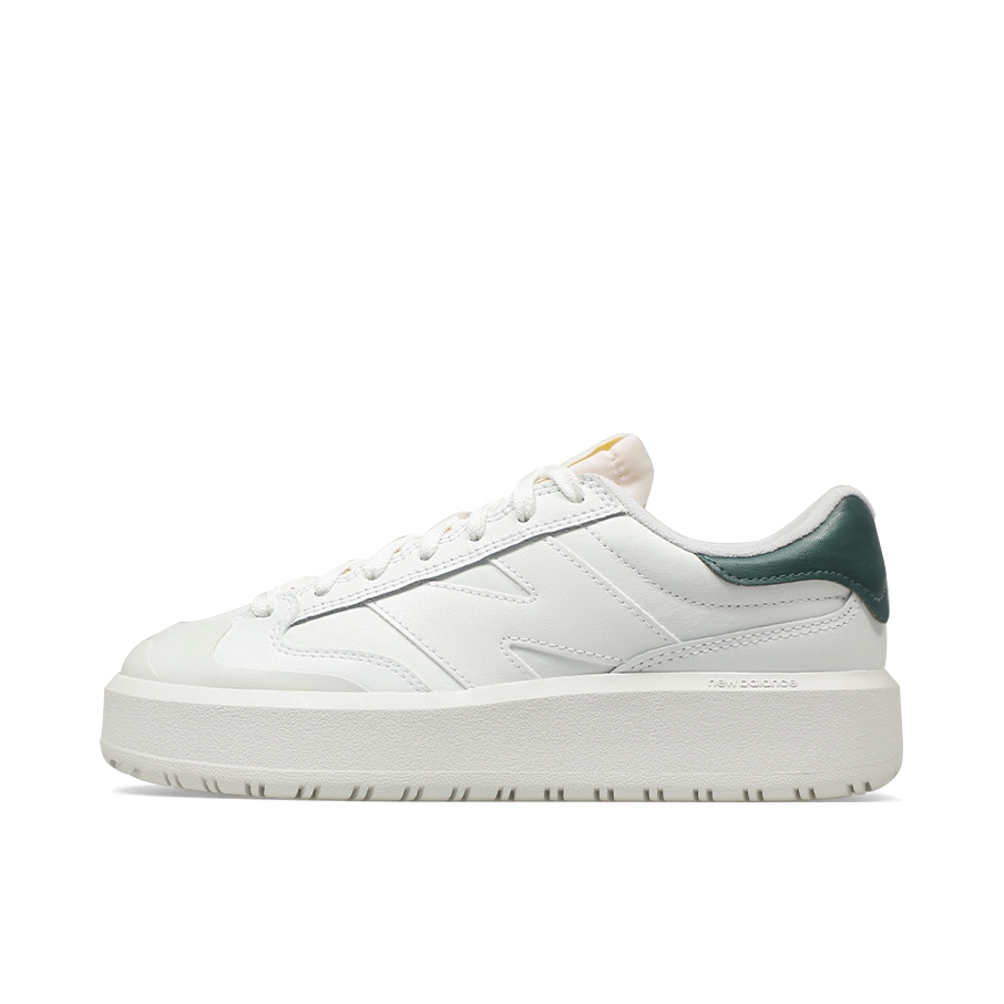 推荐商品：New Balance 302 减震 防滑耐磨 舒适百搭 复古 休闲 增高鞋 板鞋 白色/绿色
