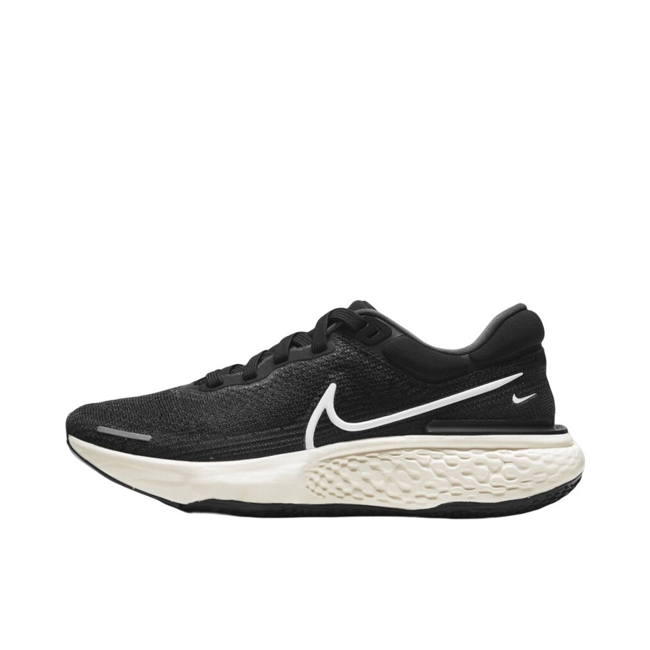推荐商品：Nike ZoomX Invincible Run 跑鞋 缓震轻便防滑耐磨网面透气织物碳板运动回弹 女款/黑色/白色