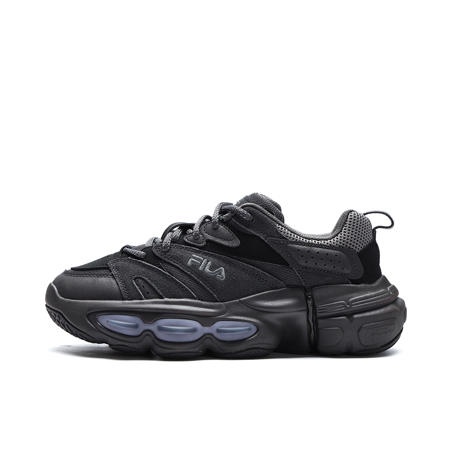 推荐商品：FILA/斐乐 ET 防滑耐磨 舒适透气 减震 增高 织物 合成革 厚底 休闲运动鞋 F12M312120F 女款/黑色/锻铁