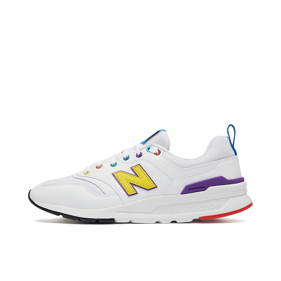 推荐商品：New Balance 997 时尚复古 防滑耐磨 透气舒适 运动休闲鞋 吃豆人联名/白色