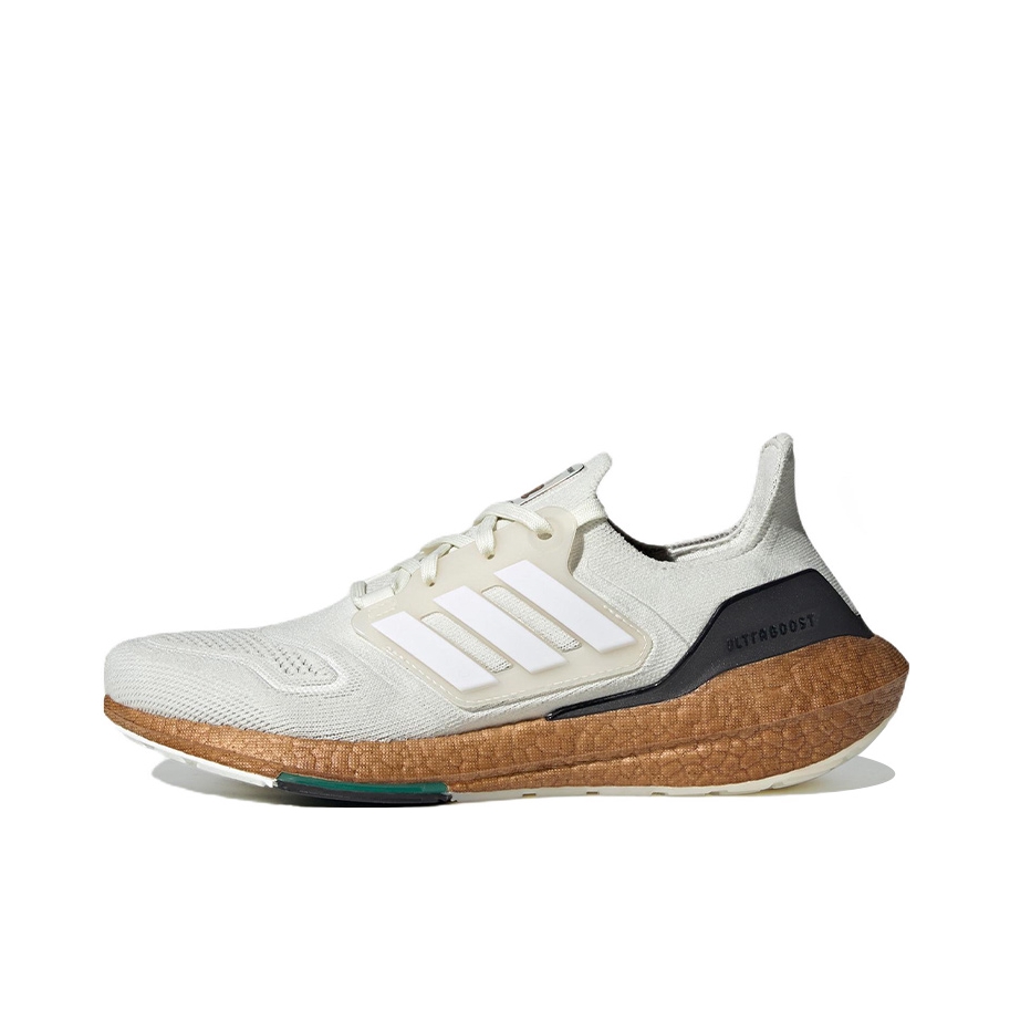 推荐商品：adidas Ultra Boost 22 经典UB 跑鞋 爆米花防滑耐磨缓震回弹织物休闲随心畅跑抗扭转 男款/白色/黑色/褐色