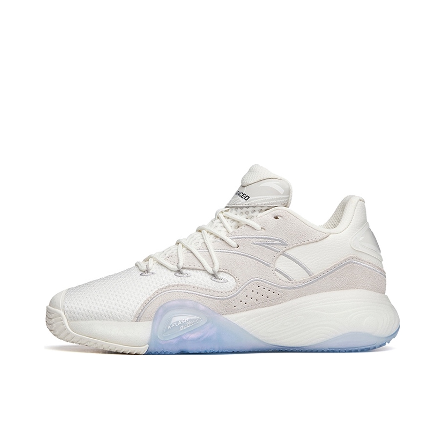 推荐商品：安踏 水泥泡泡 篮球鞋 缓震透气防滑耐磨外场实战 白巧慕斯