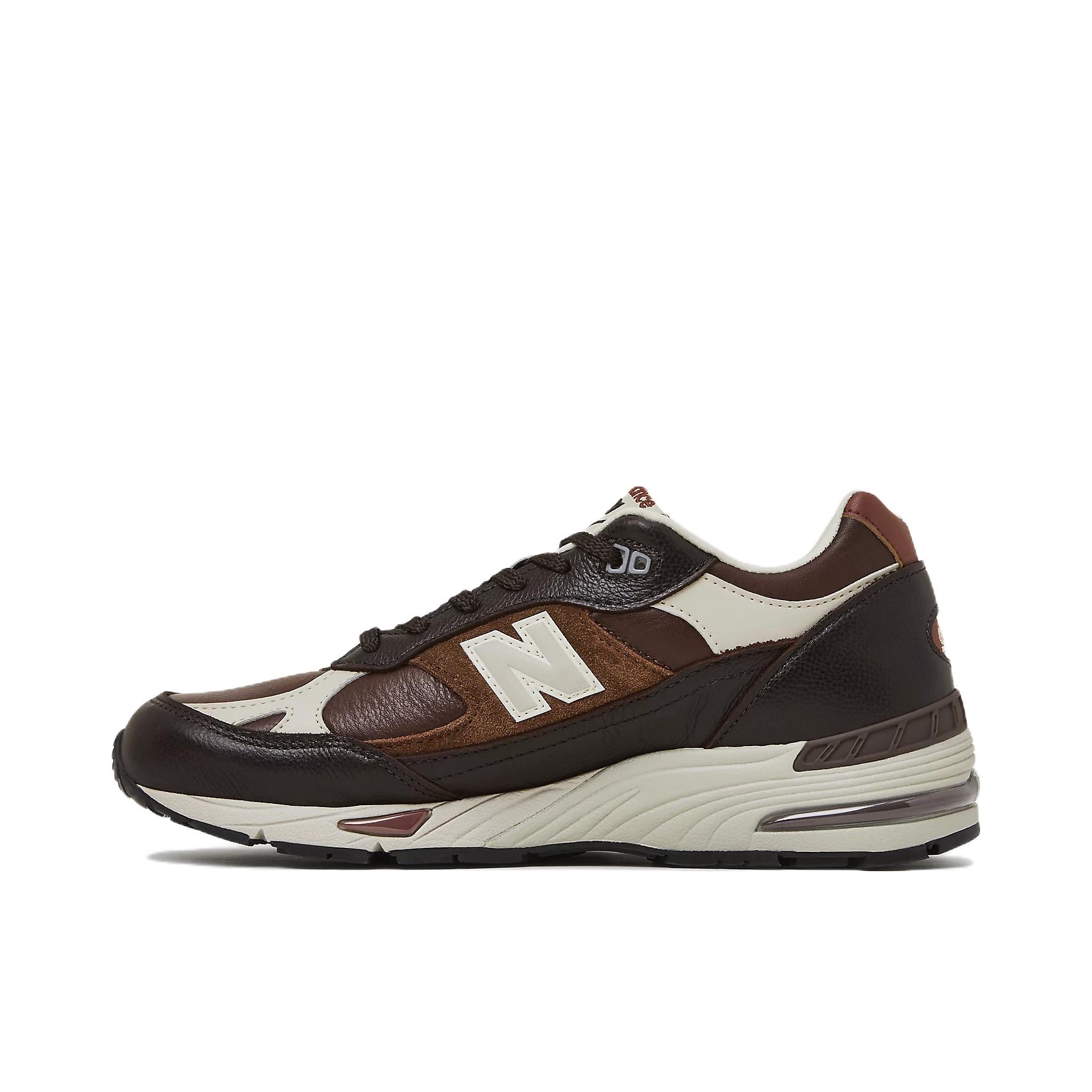 推荐商品：New Balance 991 跑鞋 舒适减震防滑耐磨织物网布透气经典复古休闲运动百搭通勤贴合 深棕/深咖/白色