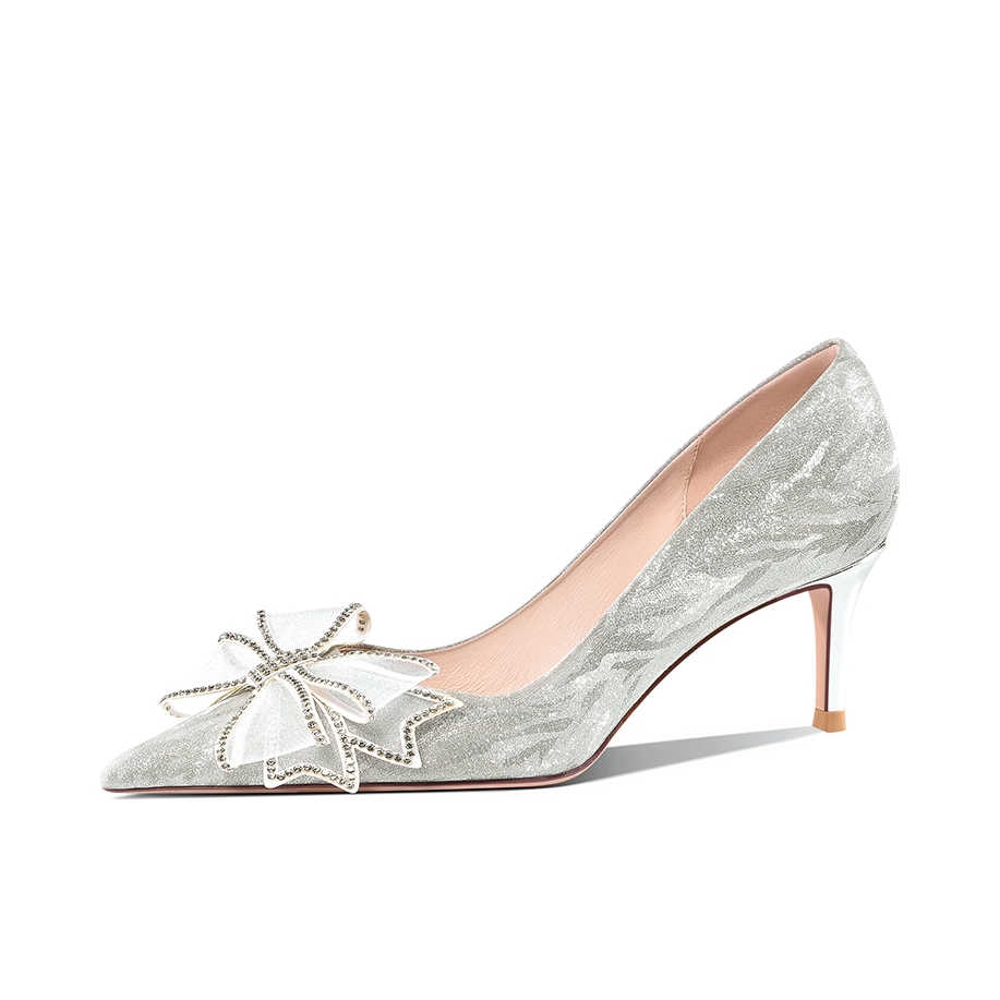 推荐商品：lilywei 怦然心动 蝴蝶结 细跟尖头 时尚 法式优雅 不累脚 一脚蹬 高跟鞋 女款/银色6cm