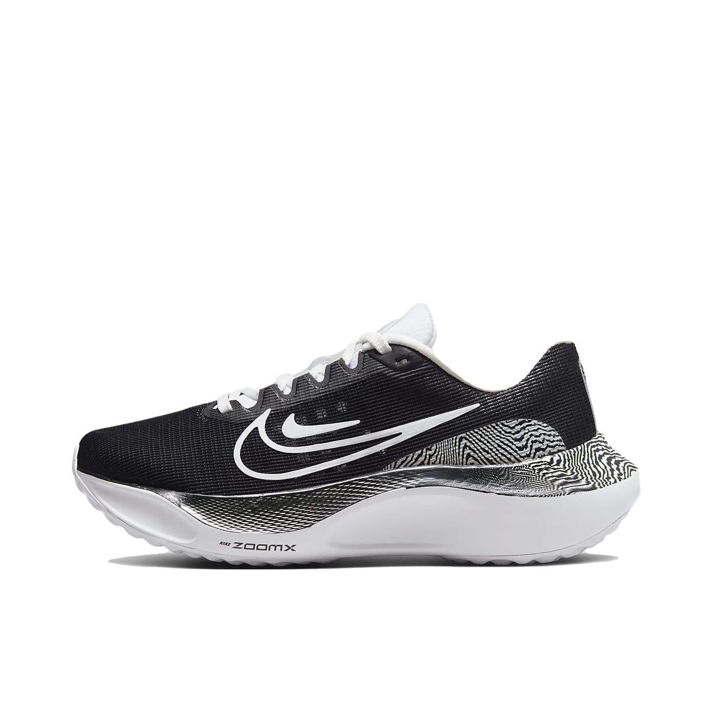 推荐商品：Nike Zoom Fly 5 跑鞋 稳定泡棉碳板舒适缓震防滑耐磨网布透气支撑回弹织物马拉松训练长跑 女款/黑色/白色/灰色