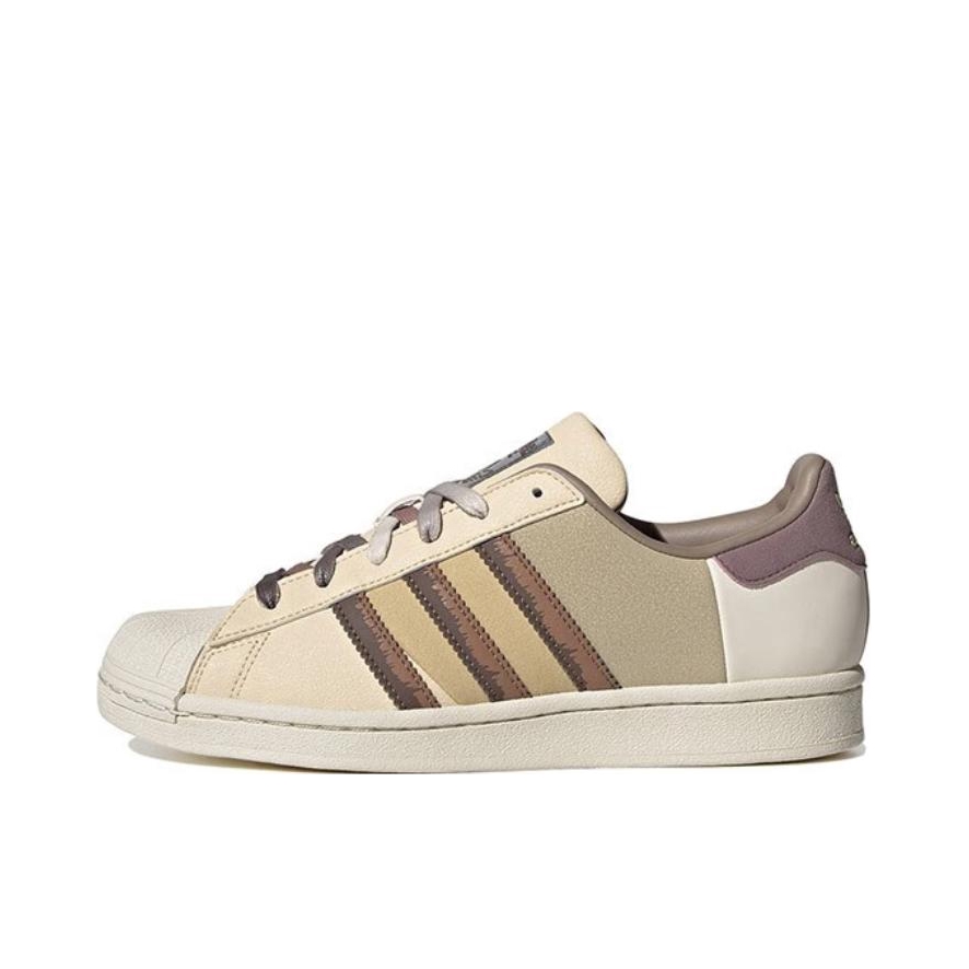 推荐商品：【宋雨琦同款】 adidas Originals Superstar 板鞋 轻便贝壳头薄底舒适百搭耐磨复古 卡其色/褐色