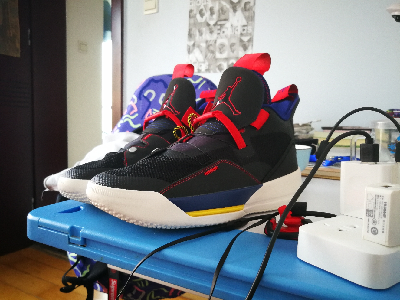 保守与划时代：aj33测评