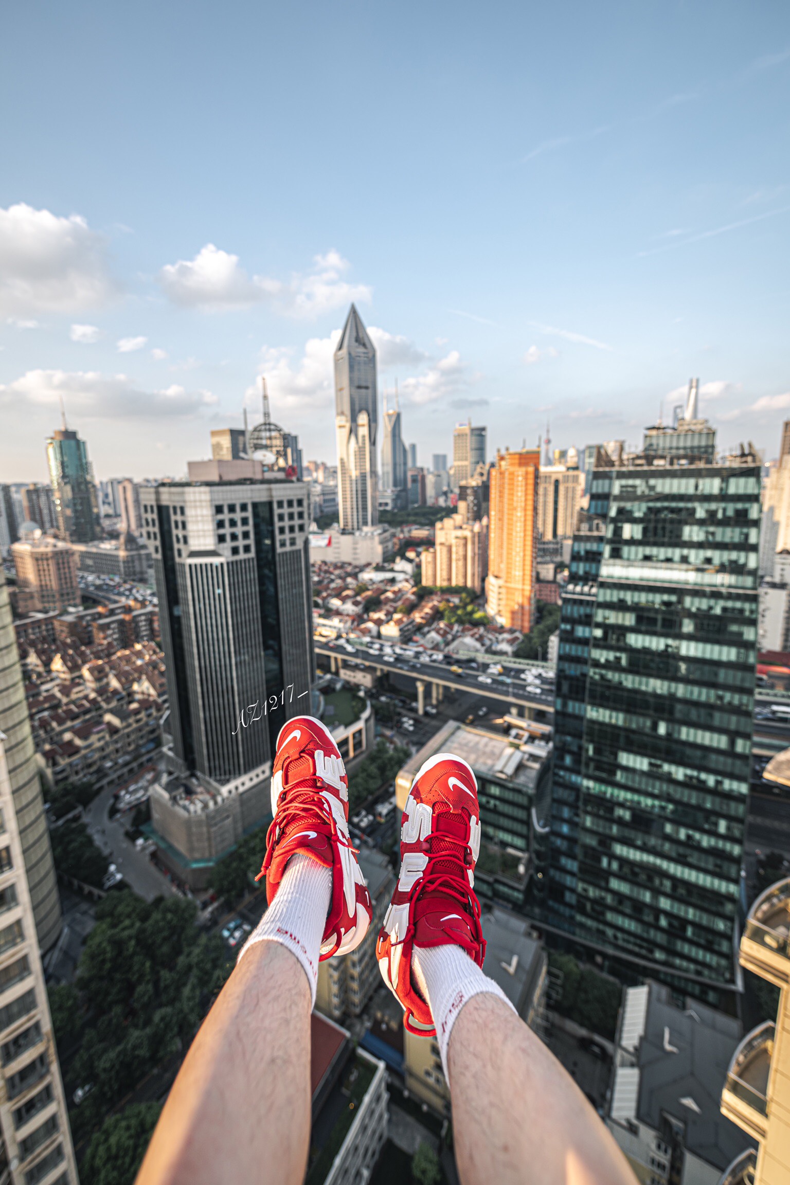 Supreme的这双Uptempo应该算