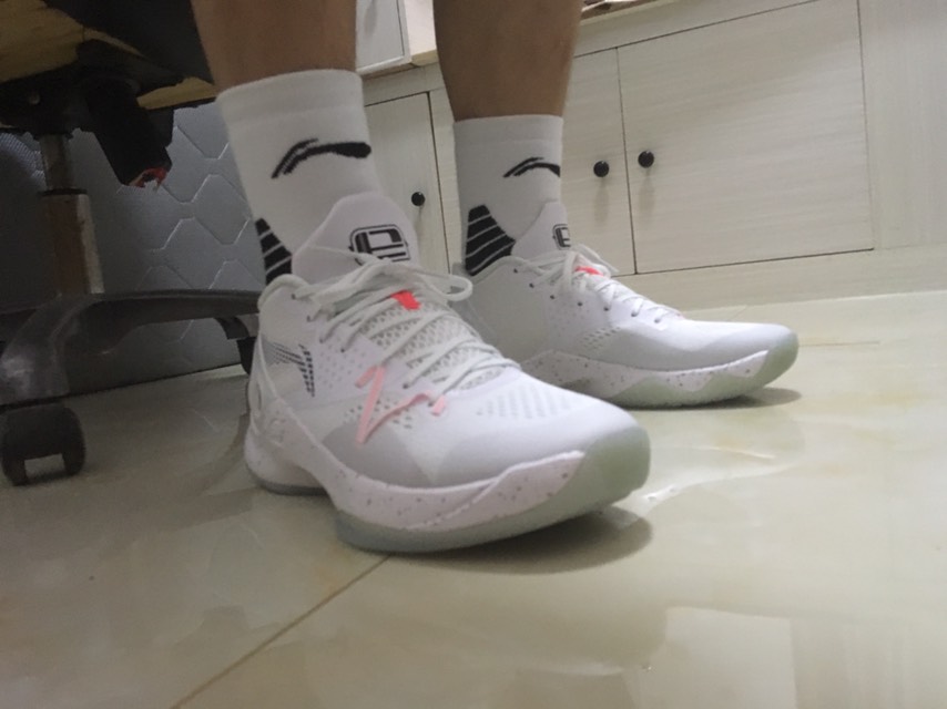 是真的帅爆了