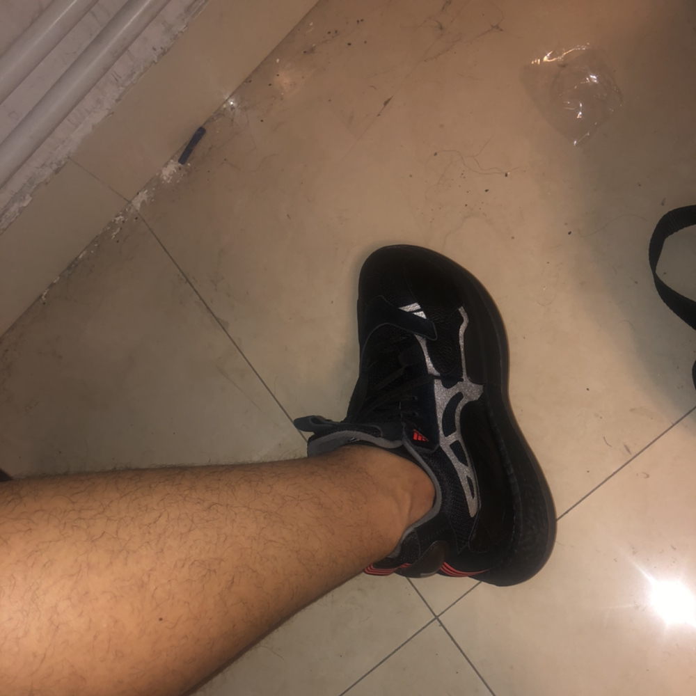 除了不跟脚，全是优点，
然而不跟脚真的很