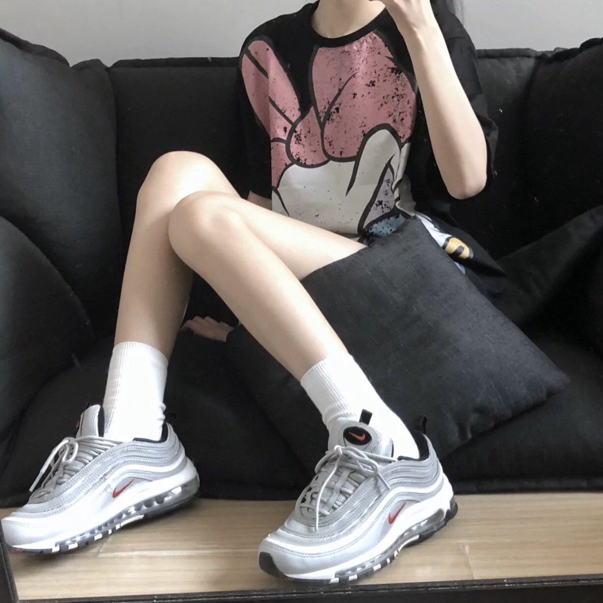 球鞋女孩！
