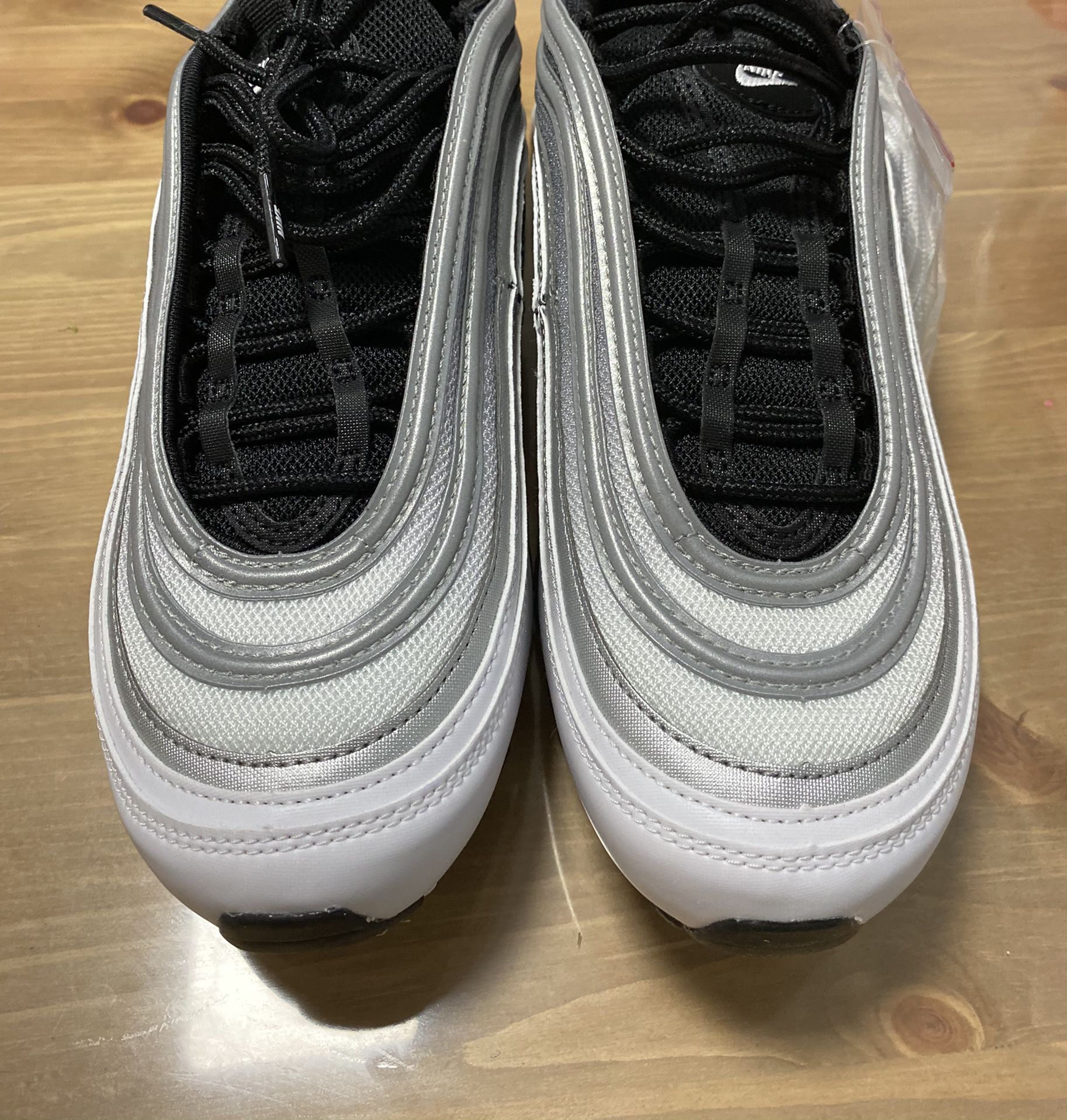 这个配色让我入了airmax97的坑…