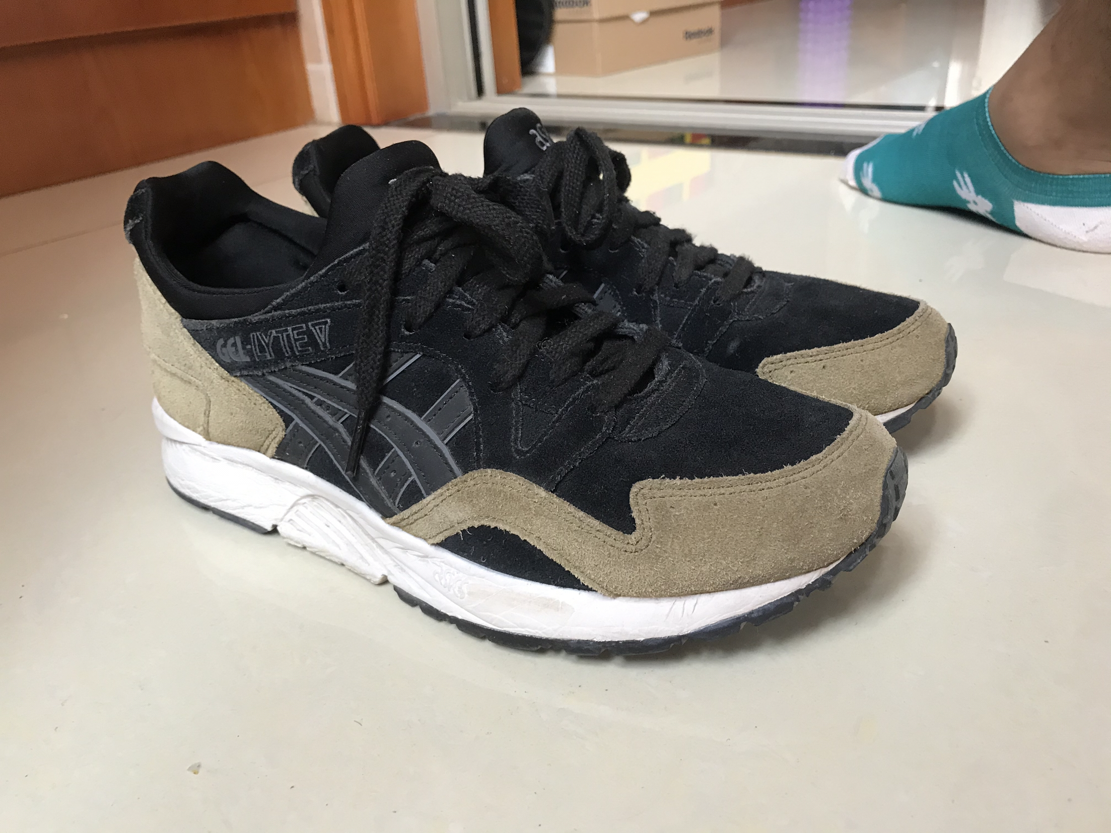 踩“屎”感？gel-lyte v