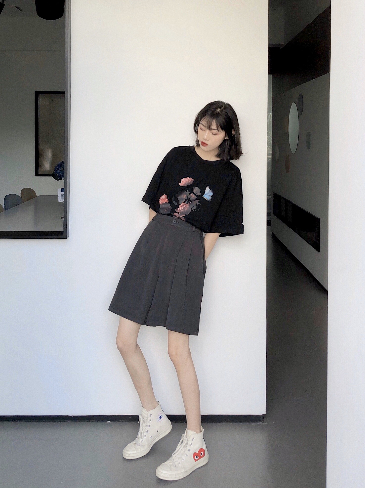 OOTD｜一裤多穿 简约暗黑