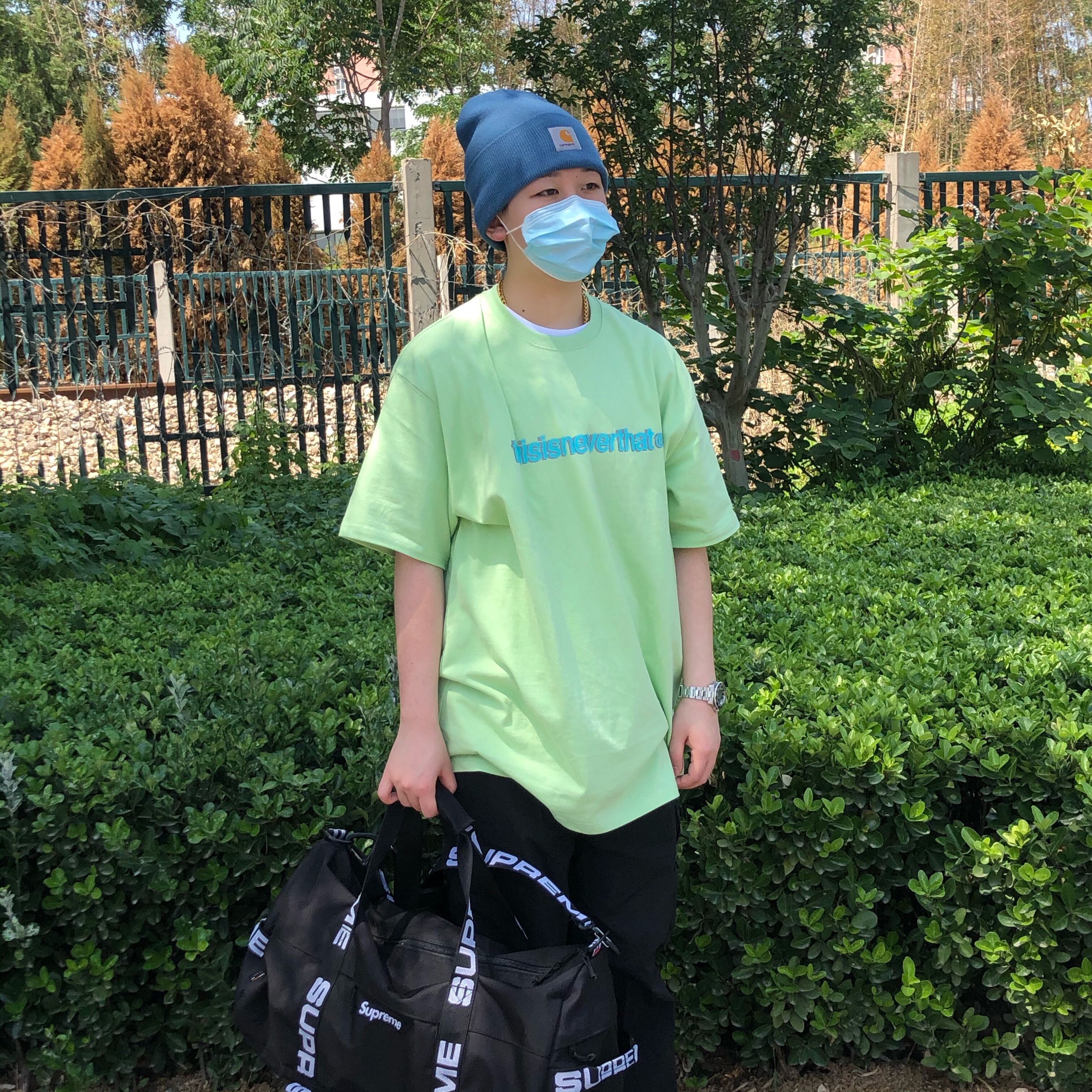夏天就要穿的亮眼一点